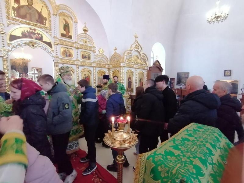 В Тихвинском Богородичном монастыре