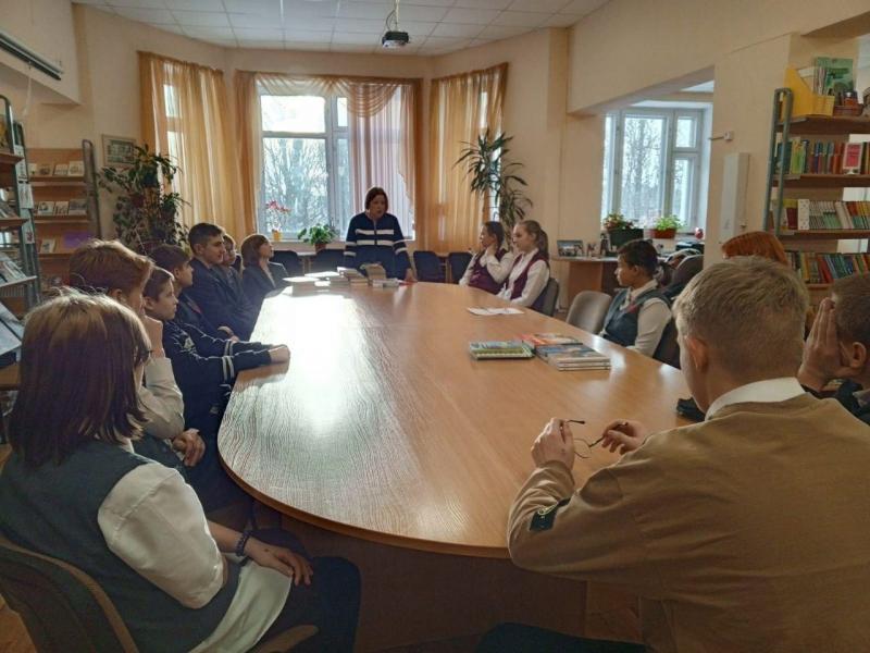 "Знакомьтесь, новый автор!"